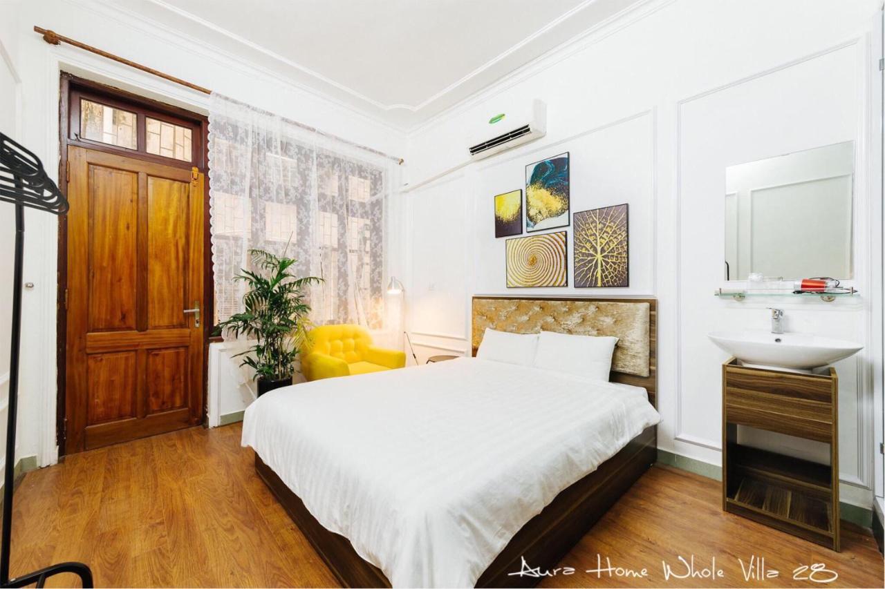 Aura Home Whole French House Hanoi Bagian luar foto