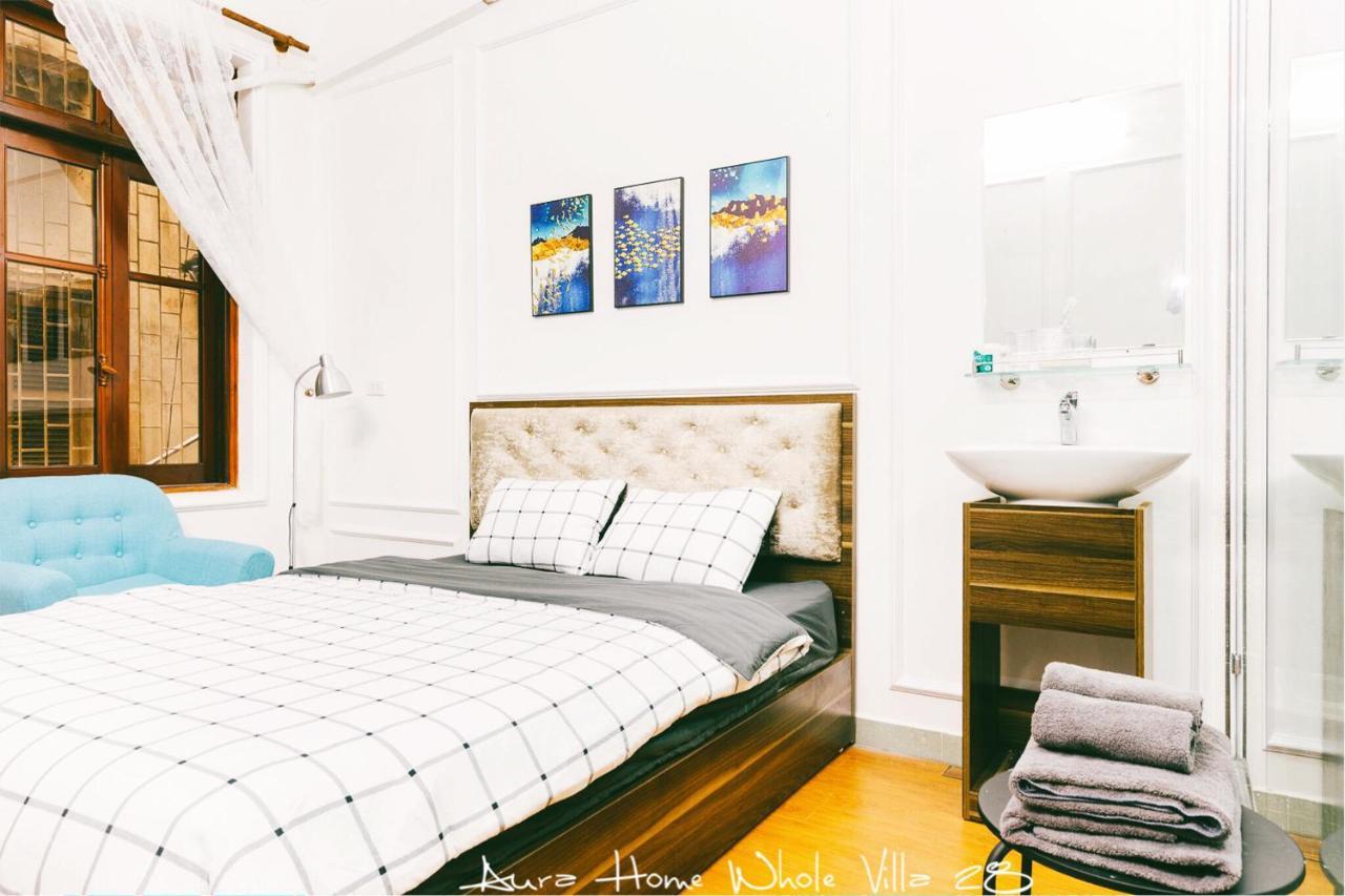 Aura Home Whole French House Hanoi Bagian luar foto