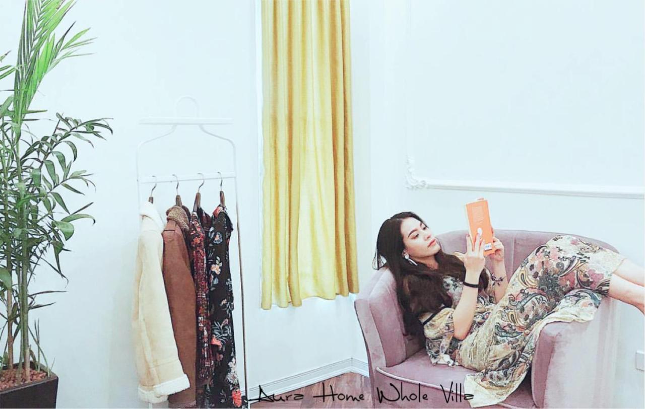 Aura Home Whole French House Hanoi Bagian luar foto