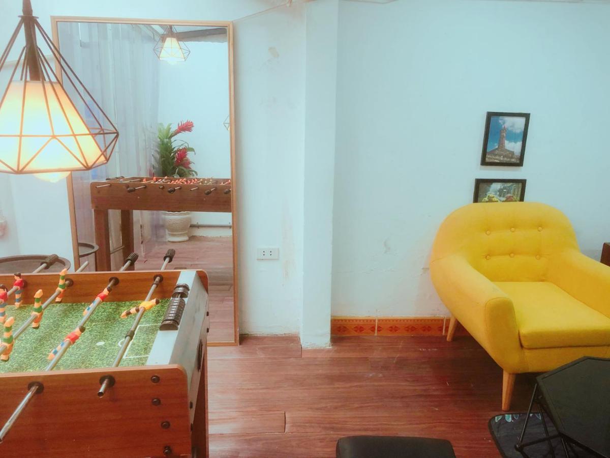 Aura Home Whole French House Hanoi Bagian luar foto